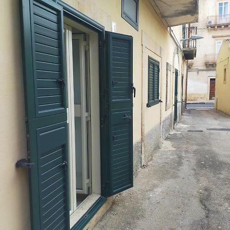 Cataldi'S Rooms Noto Exteriör bild